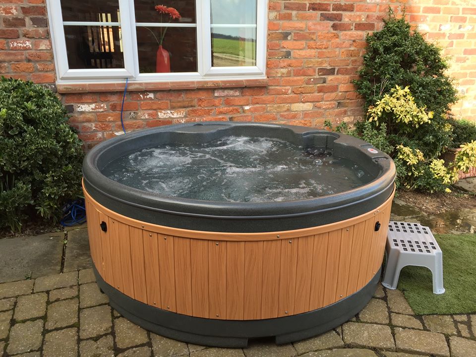 Hot Tub Hire For Holiday Cottages And Holiday Lets Owner Information